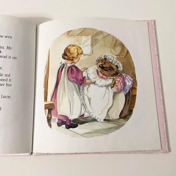 Vtg 1992 The Classic Tale Of Mrs Tiggy Winkle By Beatrix Potter Hardcover - Picture 13 of 16